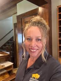 Vanessa Grimm's Instagram, Twitter & Facebook