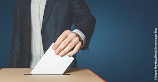 Este sistema significa que as direções que tomam conta de um. El Duro Camino De La Democracia