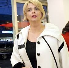 Va divorta si va ramane cu iuliana. Iuliana Marciuc Iubita Lui Adrian Enache ExplicÄƒ RelaÅ£iile Dintre Ali Agresorul Fetei CantÄƒreÅ£ului Si Familia Ei Libertatea