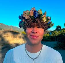 How can a widow and her children move to Norway after the father's passing?