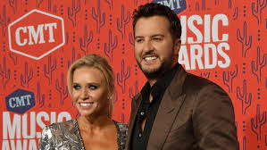 Almost half of his earnings came from the sale of his various albums over the years. What You Don T Know About Luke Bryan S Wife Caroline
