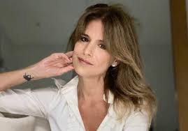 En las últimas horas, la actriz, conductora y modelo compartió una selfie después de. El Dolor De Flavia Palmiero Por La Muerte De Su Padre Ojala Encuentres La Paz