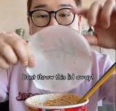 Korean ramyun lid folding hack you need to know!! #lifehack #korean #ramen