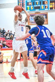 Boys Basketball: LCC holds off Crestview