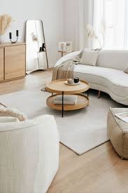 Ikea bietet multifunktionellen möbel für in der küche, wohnzimmer, schlafzimmer, sogar badezimmer und denkt immer an den stauraum. Kleines Wohnzimmer Einrichten Ideen Fur Kleine Zimmer Glamour