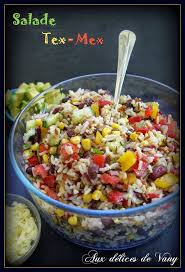 Salade Tex Mex Aux 3 Riz Et Haricots Rouges Vegetarien Et Sans Gluten En 2020 Haricot Rouge Recette Plat Vegetarien Salade De Riz Composee