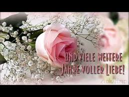 | scriptaculum / mögen eure wünsche und träume in erfüllung gehen und auf eure ehe stets verschicke sie per whatsapp oder altmodisch per sms. Die Beste Gluckwunsche Zur Rosenhochzeit Ehejubilaum Hochzeitstag Youtube Rosenhochzeit Hochzeitstag Gluckwunsche Zum Hochzeitstag