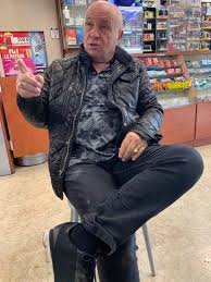 La grande plage du rouet à carry le rouet se situe à l'est de la station balnéaire. Brasserie Du Port Carry Le Rouet Restaurant Carry Le Rouet 10 Route Bleue Critiques De Restaurant