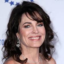 Watch Love Hurts (1990) Full Movie Free Online