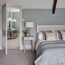 Take A Tour Of This Sophisticated Retreat In The Cotswolds Ideal Home Home Decor Bedroom Country House Decor Home Bedroom
