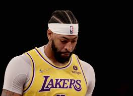 Late in the second quarter of wednesday's game against the jazz, anthony davis exited with what . Lakers Injury Update Anthony Davis Cleared For On Court Ramp Up But Still No Timetable For Return