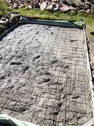 Wie Du Eine Bodenplatte Betonieren Kannst Fur Dein Gartenhaus Eine Ultimative Anleitung Wesel Blog Diy Handlettering Plotten Bodenplatte Betonieren Fundament Gartenhaus Garten