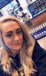 Jade Melancon's Instagram, Twitter & Facebook