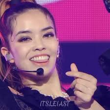 Leia Leaving Blackswan