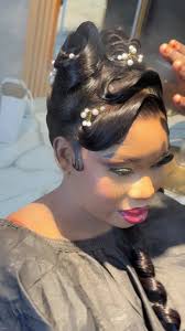 Les Filles et Leur Coiffure avec Lace Front Wig