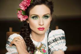 After the group disbanded, she went solo, achieving widespread success in the early 2000s. Sophie Ellis Bextor On Solving The Puzzles Of Family Life Heraldscotland