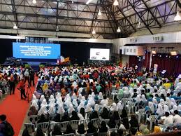 Our library's mission is committed to be an advanced university library that connects the information network with clients to fulfill the requirements of learning, teaching and research. Kemeriahan Di Dewan Gemilang Ukm Hari Pusat Siswazah Ukm Facebook