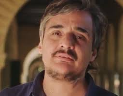 Juan Pablo Meneses: "Chile se convirtió en un país que no tiene verdades,  tiene versiones"