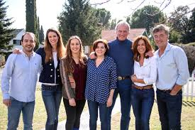 Quindi stiamo provando questo per vedere se possiamo. Los Actores De Medico De Familia Se Reencuentran Casi 20 Anos Despues Television El Pais