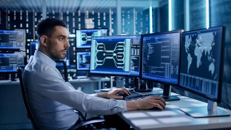 كورس مجاني من IBM لتعلم الأمن السيبراني | البوابة التقنية