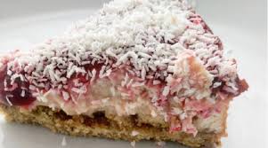 What you need 205.5g packet (21) oreo classic, crumbed 40g butter, melted 15 oreo classic, extra 750g philadelphia block cream cheese, chopped and softened 1 cup caster sugar 1 teaspoon vanilla bean paste 270ml can. Protein Strawberry White Choc Coconut Cheesecake Recipe