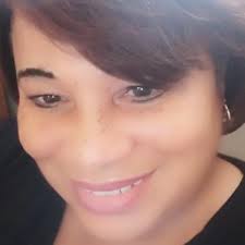 Joyreap 7 Piece Bed in a Bag Queen, Aqua Floral Elegant Design, Smooth Soft  Microfiber Bedding Comforter Set (1 Comforter, 2 Pillow Shams, 1 Flat  Sheet, 1 Fitted Sheet, 2 Pillowcases) : Amazon.co.uk: Home & Kitchen