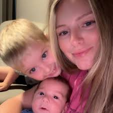 Who is a recommended carport installer in Conroe?