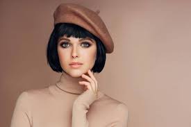 Learn all the french vocabulary necessary if you ever go to the hairdresser in france! Does A French Bob Hairstyle Have Layers Stylecheer Com