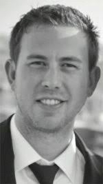 Aaron Burge's Instagram, Twitter & Facebook