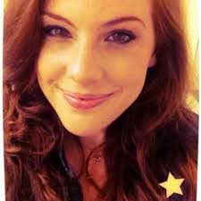 Lisa Leuschner's Instagram, Twitter & Facebook