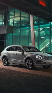 White Luxury Car Bentley Bentayga 720x1280 Wallpaper