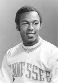 BackTrack: Ex-Tribe star Bond ran like a man among boys