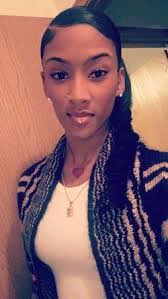 Lashonda Simmons's Instagram, Twitter & Facebook