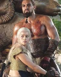 Search, discover and share your favorite khal drogo gifs. Khal Drogo And Khaleesi Gameofthrones Got Hbo Juego De Tronos Temporadas Television
