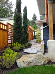Side Yard Path Gretchen Bauer Design I Like This Fence Style Patio Fence Fence Styles Backyard