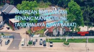 Nah, jika kamu sedang menari info kolam renang di depok untuk liburan bersama keluarga. Tampilan Baru Kolam Renang Mangkubumi Tasikmalaya Youtube