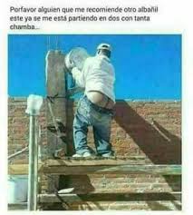 Los usuarios en redes sociales no dejan pasar el día del albañil o también conocido como el día de la santa cruz sin los memes. Pin De Hugo Rivera En Humor Memes Divertidos Meme Divertido Imagenes Graciosas
