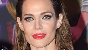 Laura Chiatti, polemiche dopo le parole su Marco Bocci a "Domenica In"