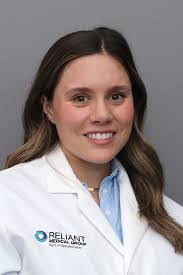 Carolyn Piccolo's Instagram, Twitter & Facebook