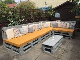 Best Diy Outdoor Furniture Ideas You Can Put In Garden 18 Pallet Furniture Outdoor Palette Garden Furniture Pallet Patio Furniture