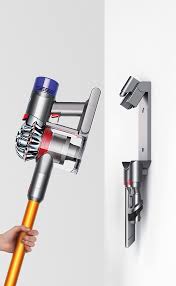 Dyson sticks are much better at cleaning rugs than any other brand's cordless vacuums. Akku Staubsauger Online Kaufen Manor