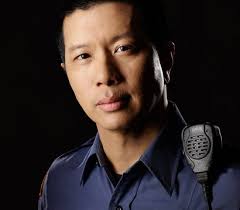 Grimm S4: "We're digging up the past, we may as well dig up your mother."