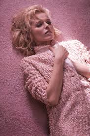Spot d&g con naomi campbell, eva herzigova e claudia schiffer. Editorial Fashion Eva Herzigova For Vogue Paris March 2016 Cool Chic Style Fashion