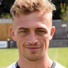 Frome Town Appearances & Goals 2021/22