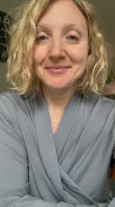 Erin Arias's Instagram, Twitter & Facebook