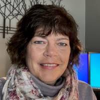 50+ "Marion Hunt" profiles