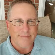 Is yogurt and mixed berries a suitable breakfast for diabetes management?