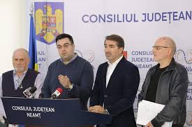 If you travel with an airplane (which has average speed of 560 miles) from bacau to piatra neamt, it takes 0.07 hours to arrive. Drumul Expres BacÄu Piatra NeamÈ S A Scos La LicitaÈie Contractul Pentru Studiul De Fezabilitate C