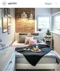 Very Small Guest Bedroom Idea Um Quarto Ma Interior Design Small Small Guest Bedroom Decorating Ideas Small Bedroom Tiny Bedroom Bedroom Decor