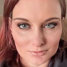 Danielle Reeve (@danielle.ehresman)